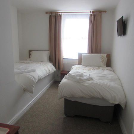 Lord Nelson Hotel Rhymney Kültér fotó